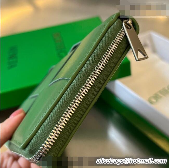 New Fashion Bottega Veneta Men's Cassette Zip Around Wallet in Intreccio Leather 814649 Avocado Green 2026