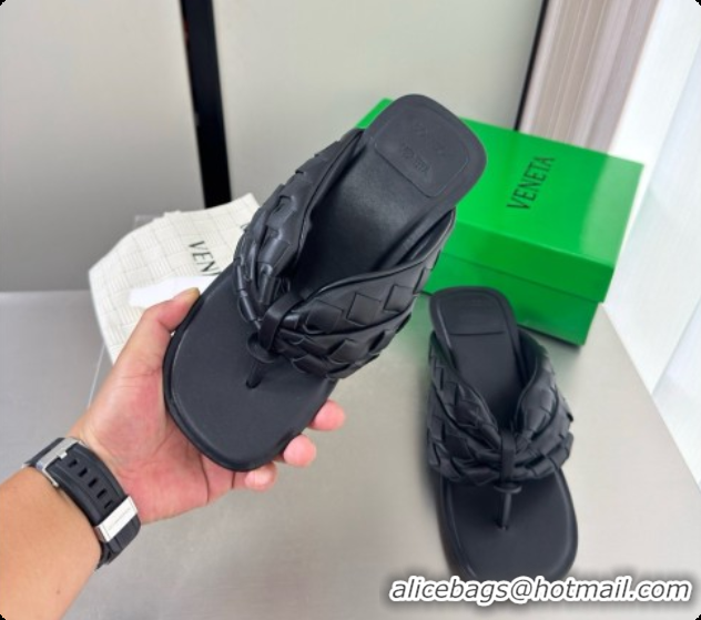 Purchase Bottega Veneta Kitten Heel Salsa Thong in Intrecciato Leather Black 6080135 2026
