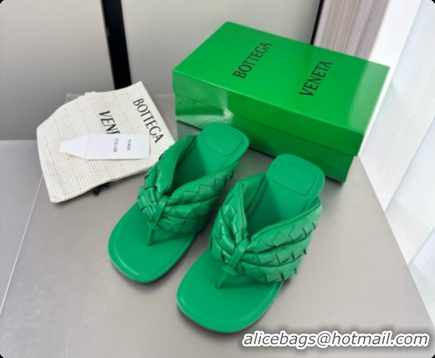 Top Quality Bottega Veneta Kitten Heel Salsa Thong in Intrecciato Leather Green 6080136 2026