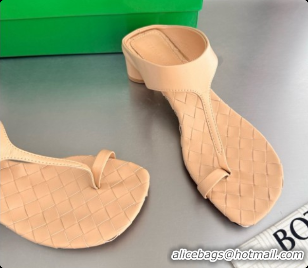 New Style Bottega Veneta Livia Thong 4cm Heel BV080341 Beige 2026