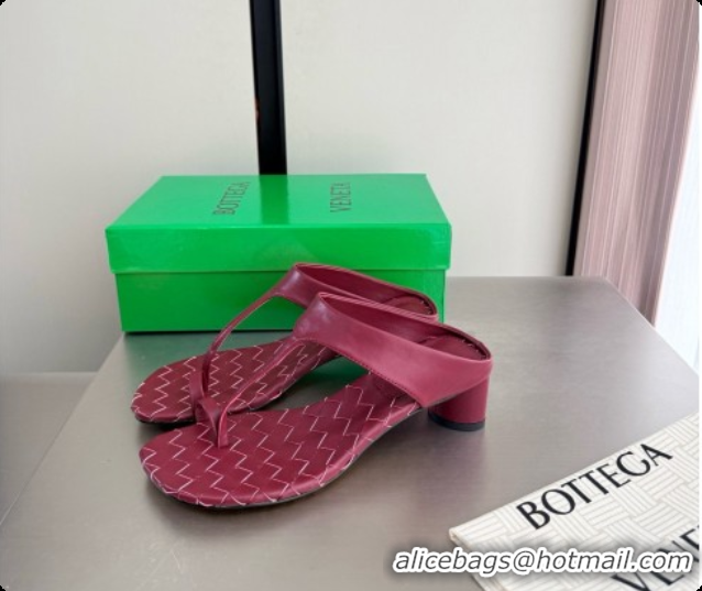 Luxurious Bottega Veneta Livia Thong 4cm Heel BV080343 Burgundy 2026
