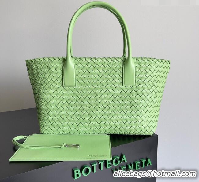 Original Cheap Bottega Veneta Medium Cabat Tote Bag 32cm in Intrecciato Leather BV040205 Light Green 2026