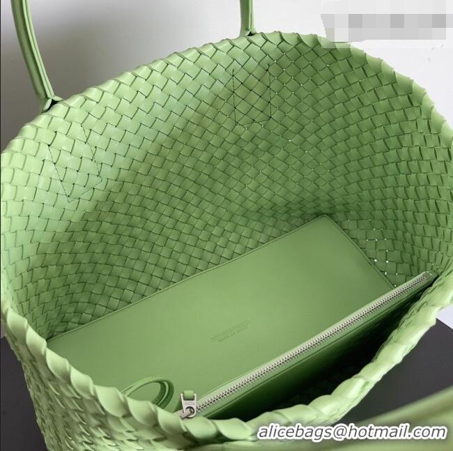 Original Cheap Bottega Veneta Medium Cabat Tote Bag 32cm in Intrecciato Leather BV040205 Light Green 2026