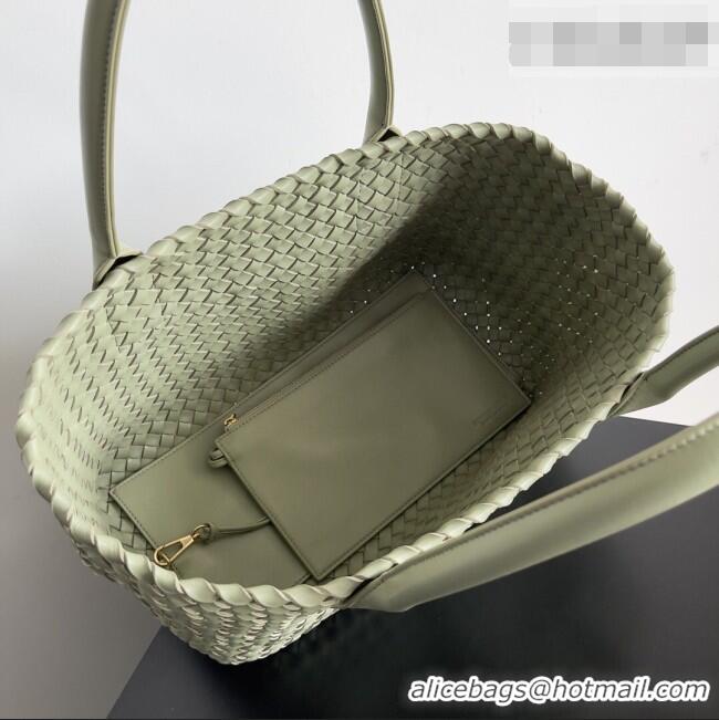 Grade Quality Bottega Veneta Medium Cabat Tote Bag 32cm in Intrecciato Leather BV040205 Travertine Green 2026