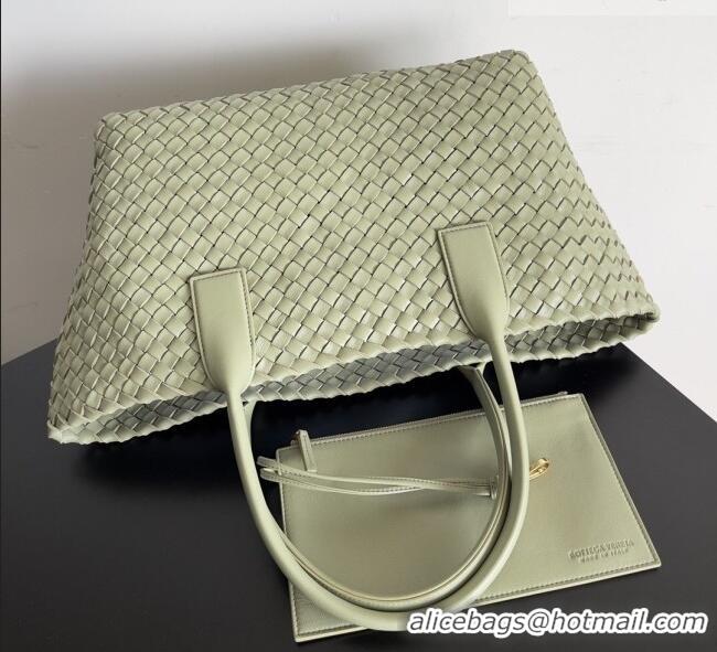 Grade Quality Bottega Veneta Medium Cabat Tote Bag 32cm in Intrecciato Leather BV040205 Travertine Green 2026