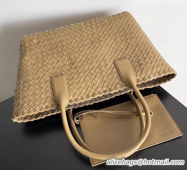 New Design Bottega Veneta Medium Cabat Tote Bag 32cm in Intrecciato Leather BV040205 Pale Brown 2026