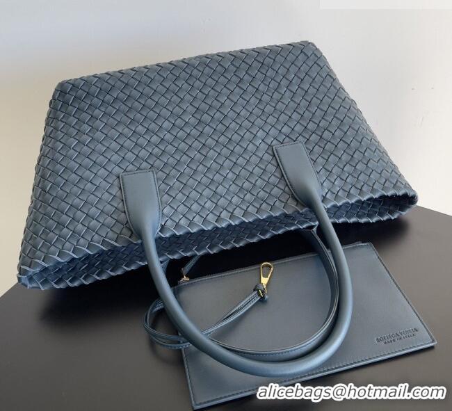 Famous Brand Bottega Veneta Medium Cabat Tote Bag 32cm in Intrecciato Leather BV040205 Dark Blue 2026
