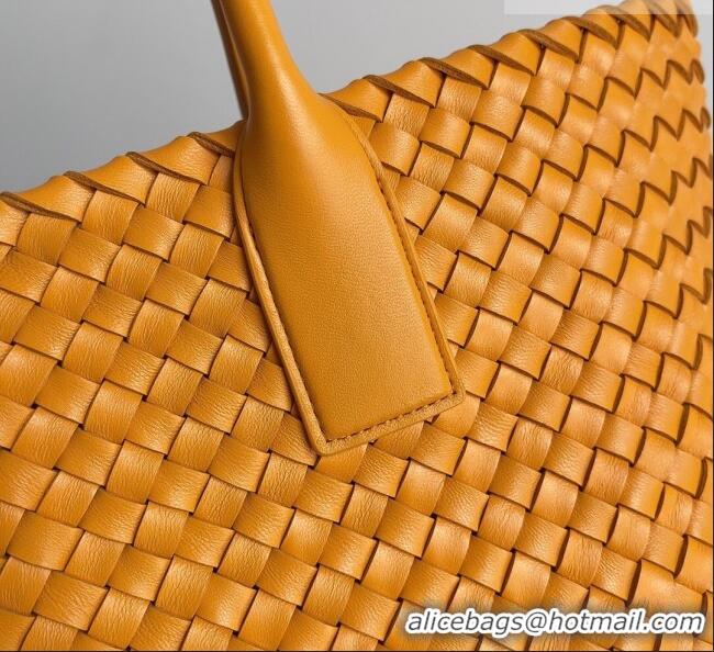 Luxury Cheap Bottega Veneta Medium Cabat Tote Bag 32cm in Intrecciato Leather BV040205 Orange 2026