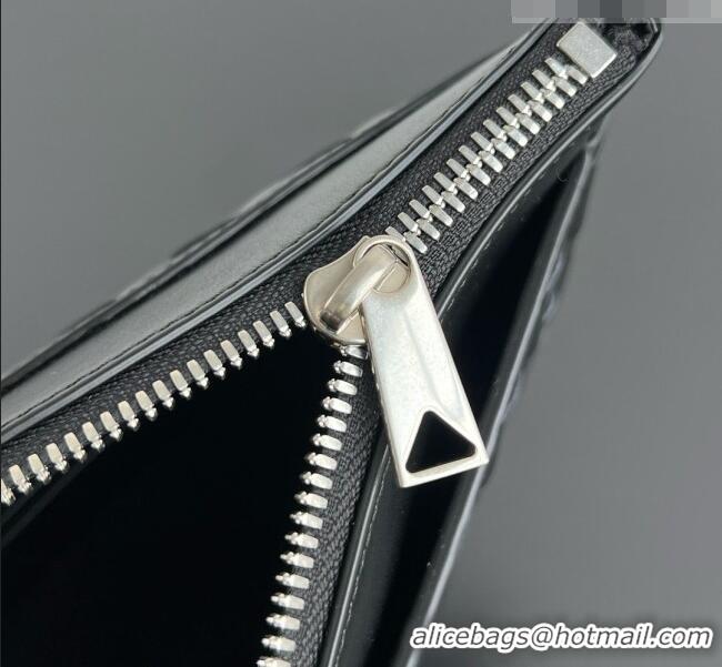 Hot Sell Cheap Bottega Veneta Men's Intrecciato Prism Pouch in Intrecciato Leather 795712 Black 2026