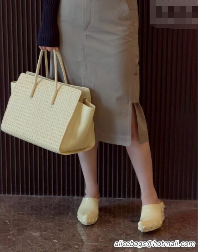 Luxury Cheap Bottega Veneta Barbara Tote Bag in Intrecciato Leather 868327 Yellow 2026