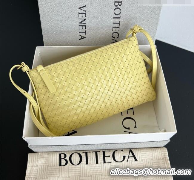 Inexpensive Bottega Veneta Intrecciato Piccolo Medium Pouch 876625 Yellow 2026