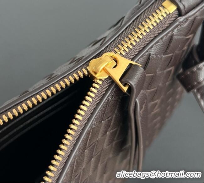 Discount Design Bottega Veneta Intrecciato Piccolo Medium Pouch 876625 Chocolate Brown 2026