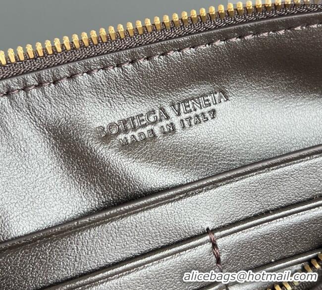 Discount Design Bottega Veneta Intrecciato Piccolo Medium Pouch 876625 Chocolate Brown 2026