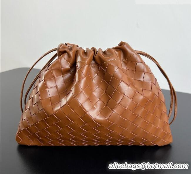 Buy Cheap Bottega Veneta Medium Dustbag in Intrecciato Leather 796728 Brown 2026