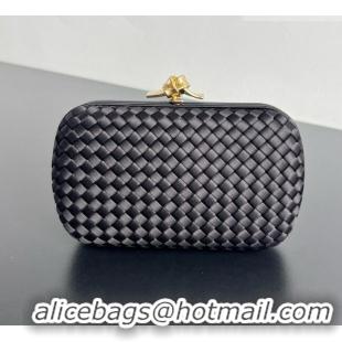 Best Grade Bottega Veneta Classic Knot Clutch in Intreccio Satin 876904 Black/Gold 2026