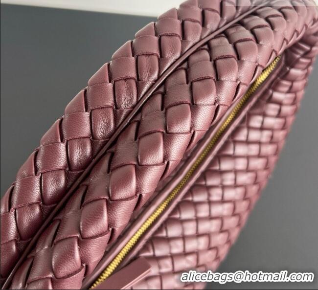 Good Product Bottega Veneta Medium Veneta Hobo Bag in Intrecciato Leather 856737 Burgundy 2026