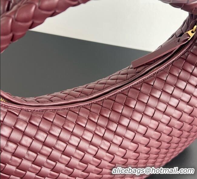 Good Product Bottega Veneta Medium Veneta Hobo Bag in Intrecciato Leather 856737 Burgundy 2026