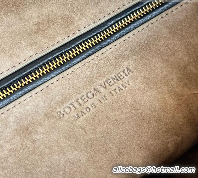 Most Popular Bottega Veneta Medium Veneta Hobo Bag in Intrecciato Leather 856737 Black 2026