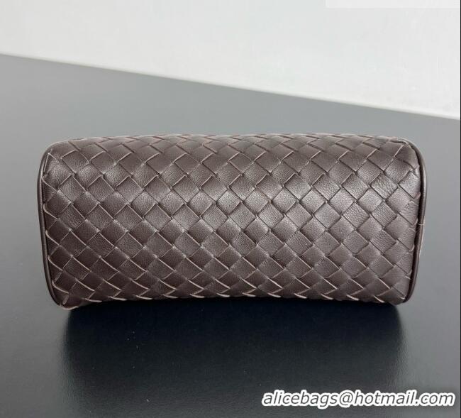 Famous Brand Bottega Veneta Small Nodo Pouch in Intrecciato Leather 876510 Fondant Brown 2026