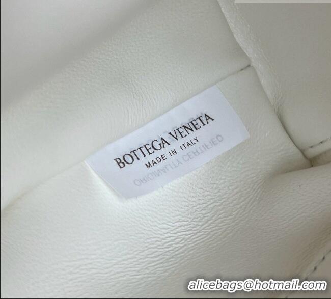 Big Discount Bottega Veneta Andiamo Boat Pouch in Intrecciato Leather 876344 White 2026