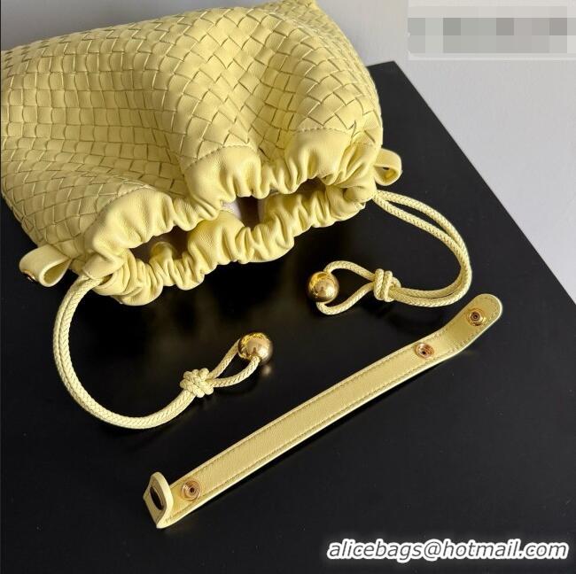 Good Taste Bottega Veneta Large Dustbag in Intrecciato Leather 868502 Yellow 2026