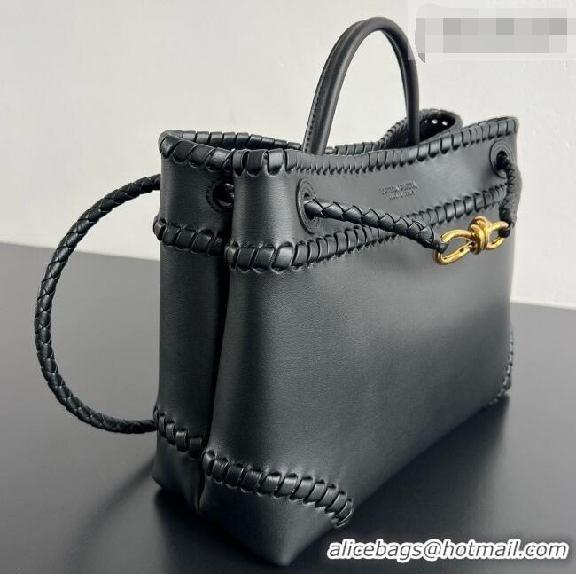 Modern Classic Bottega Veneta Medium Andiamo Bag in Smooth Calfskin BV082701 Black 2026