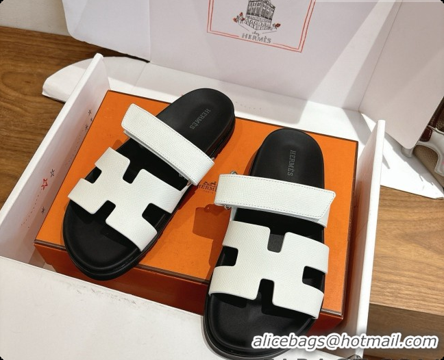 Best Grade Hermes Chypre Flat Sandals in Grained Calfskin H091615 White 2026 