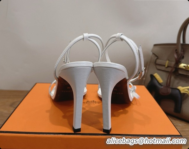 Stylish Hermes Calfskin Heeled Sandal H091660 Silver/White 2026