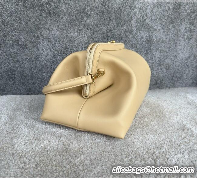 Luxury Cheap Celine Doctor's Pouch in Supply Natural Calfskin 90502 2026