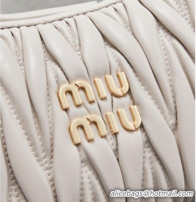 Pretty Style Miu Miu Wander Matelasse Nappa Leather Hobo Mini bag 5BC125 White 2026