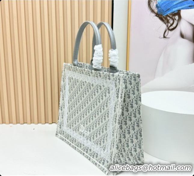 Good Quality Dior Men's Large Book Tote Bag in Latte White and Grey Dior Oblique Embroidery and White Lace 2026 8833