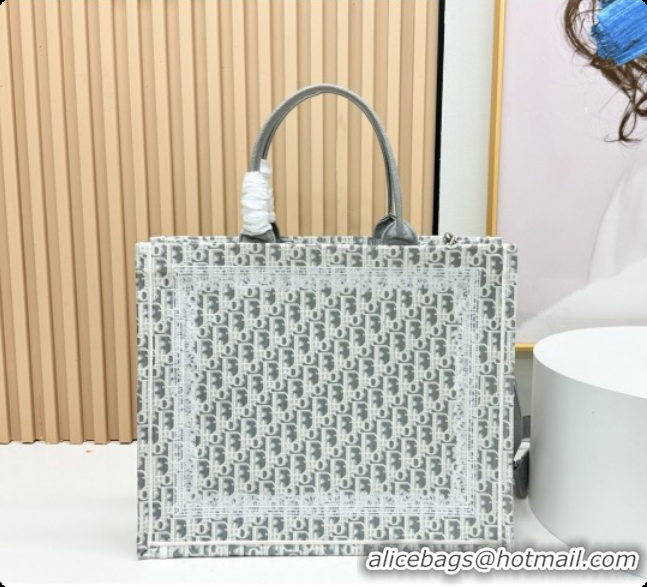 Good Quality Dior Men's Large Book Tote Bag in Latte White and Grey Dior Oblique Embroidery and White Lace 2026 8833