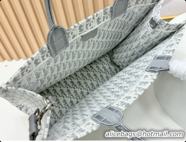 Good Quality Dior Men's Large Book Tote Bag in Latte White and Grey Dior Oblique Embroidery and White Lace 2026 8833