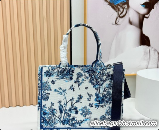 Grade Design Dior Men's Medium Book Tote Bag in Blue Toile de Jouy Floral Garden Embroidery and White Dior Médaillon 408
