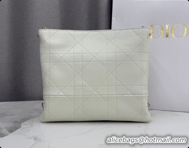 Best Luxury Dior Trianon Bucket Bag with Chain in Flat Macrocannage Lambskin Leather M0179 White 2026