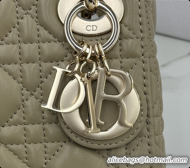 Good Looking Dior Classic Mini Lady Dior Bag in Cannage Lambskin M0505 Cream Apricot 2026