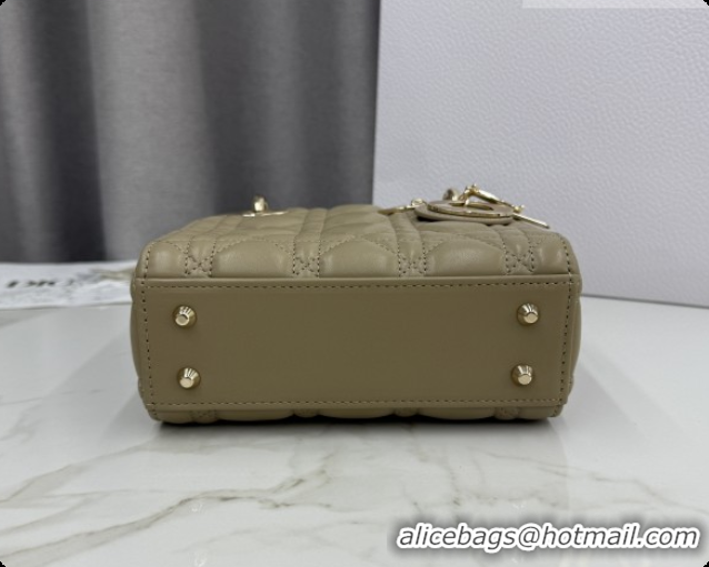 Good Looking Dior Classic Mini Lady Dior Bag in Cannage Lambskin M0505 Cream Apricot 2026