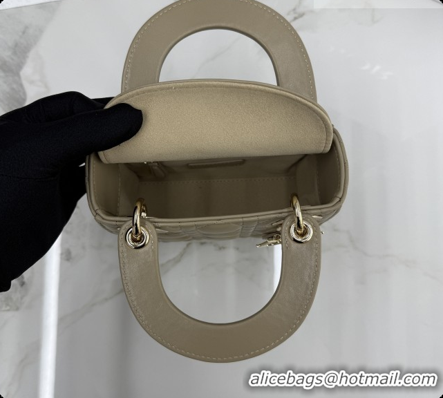 Good Looking Dior Classic Mini Lady Dior Bag in Cannage Lambskin M0505 Cream Apricot 2026