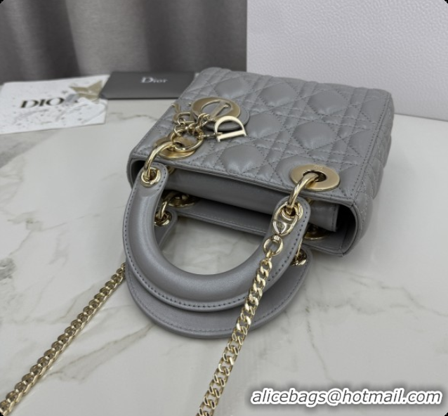 Big Discount Dior Classic Mini Lady Dior Bag in Cannage Lambskin M0505 Pearly Grey 2026