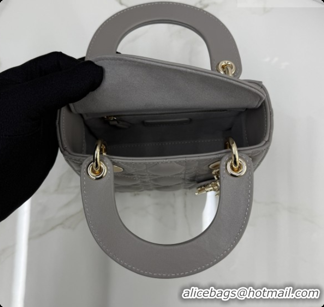 Top Quality Dior Classic Mini Lady Dior Bag in Cannage Lambskin M0505 Light Grey 2026