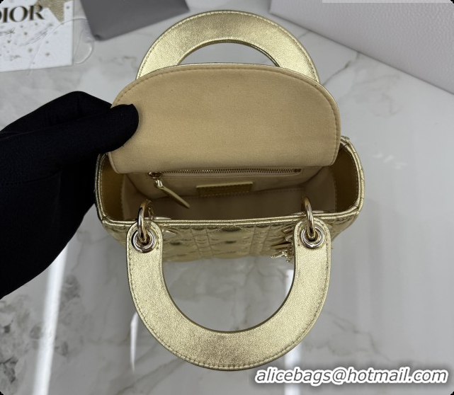 Luxury Dior Classic Mini Lady Dior Bag in Cannage Lambskin M0505 Aged Gold 2026
