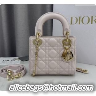 Pretty Style Dior Classic Mini Lady Dior Bag in Cannage Lambskin M0505 Sakura Pink 2026