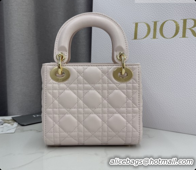 Pretty Style Dior Classic Mini Lady Dior Bag in Cannage Lambskin M0505 Sakura Pink 2026