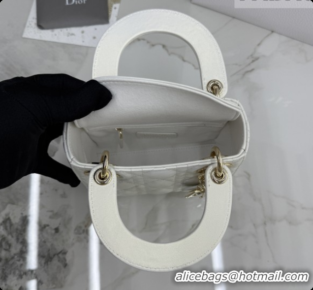 Top Quality Dior Classic Mini Lady Dior Bag in Cannage Lambskin M0505 Iridescent White 2026