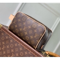 Famous Brand Louis Vuitton Locker Dopp Kit in Monogram Canvas M29165 2026