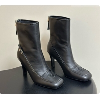 Purchase Chanel Shor...