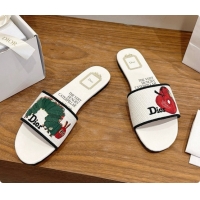 Best Price Dior Flat Dway Slide in Apple Embroidered Cotton D080316 2026