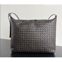 Best Price Bottega Veneta Men's Traveler Hobo Bag in Intrecciato Grained Leather 806974 Fondant Brown 2026