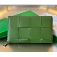 New Fashion Bottega Veneta Men's Cassette Zip Around Wallet in Intreccio Leather 814649 Avocado Green 2026