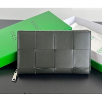 Traditional Discount Bottega Veneta Men's Cassette Zip Around Wallet in Intreccio Leather 814649 Dark Green 2026